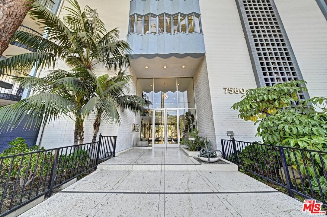 Appartement à Los Angeles, Californie, États-Unis 1 - 19049628
