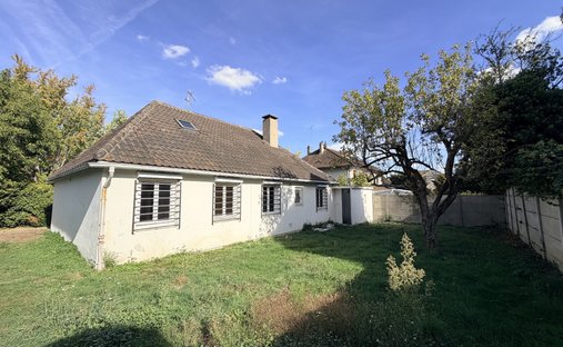 Haus in Vieux Village-Missionnaires, Fontenay-le-Fleury, Frankreich 1