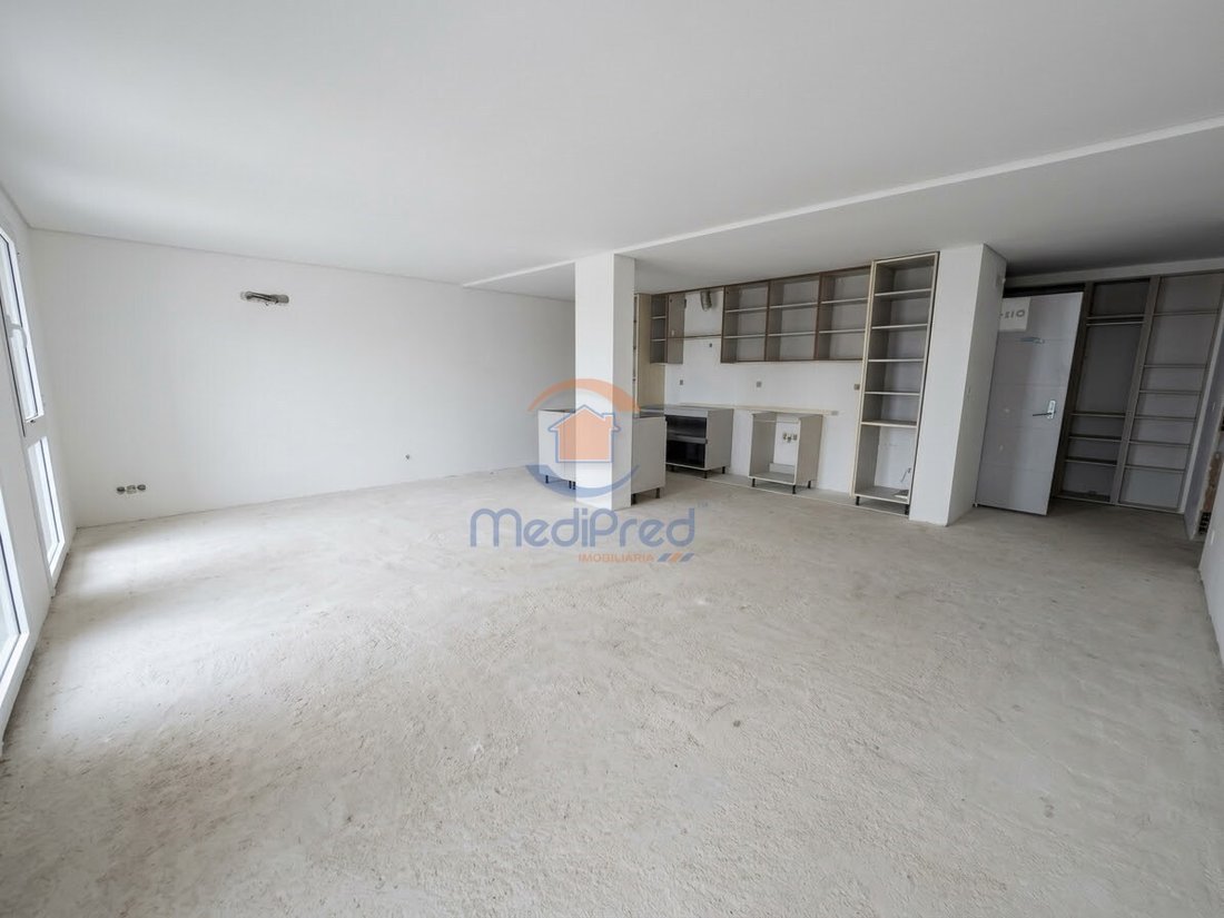 Apartment in Ramada e Canecas, Lisbon, Portugal 1 - 19049303