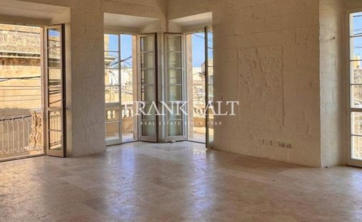 Estate in Balzan, Malta 1