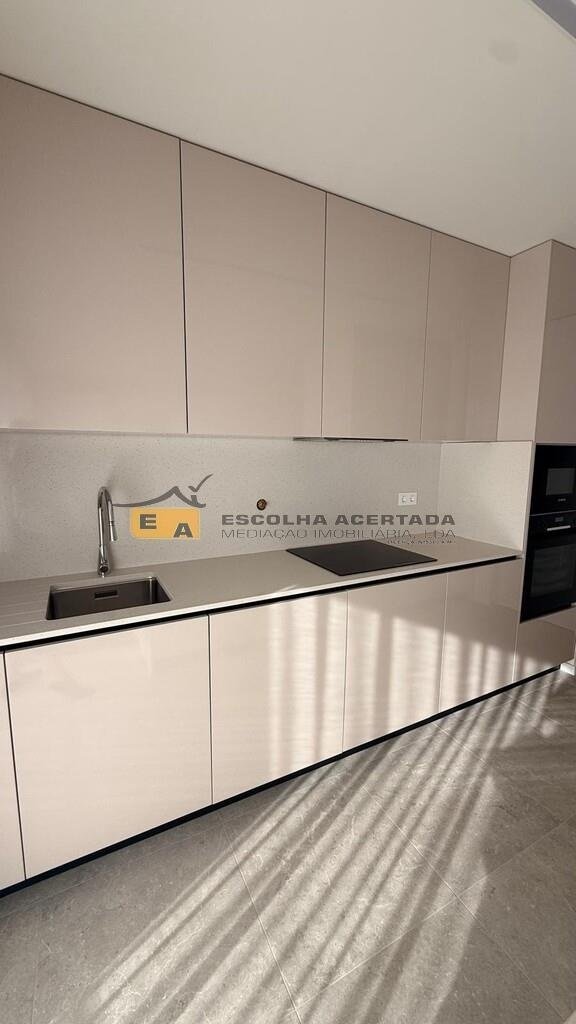 Apartment in Cidade da Maia, Porto District, Portugal 2 - 19049268