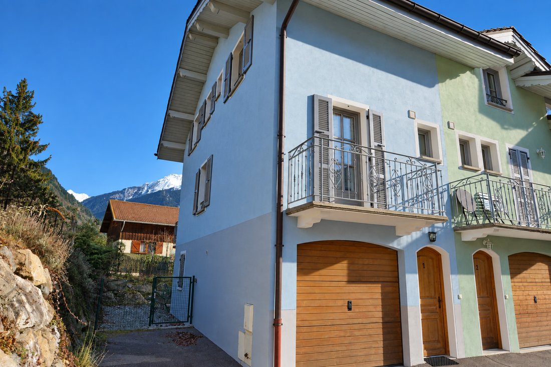 House in Bozel, Auvergne-Rhône-Alpes, France 1 - 19049212