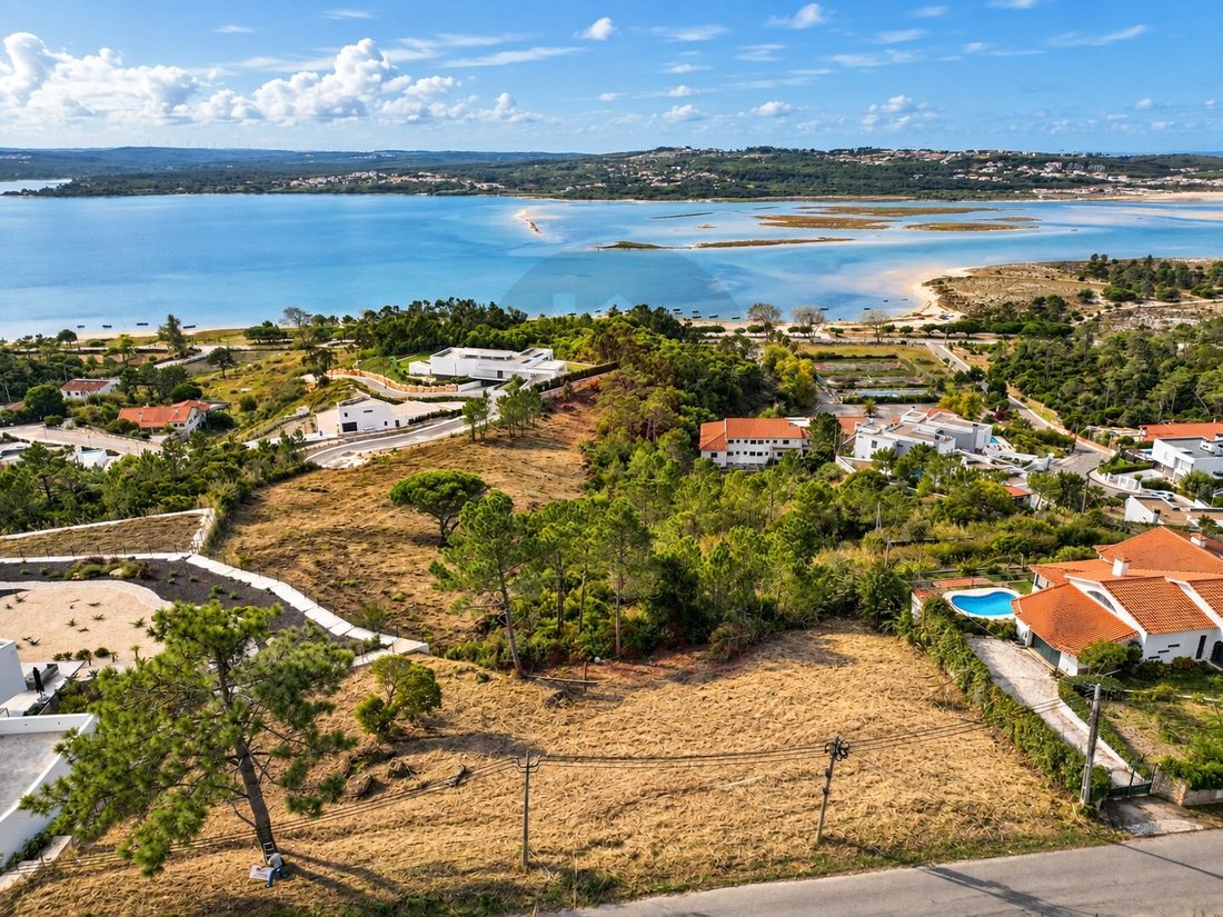 Land in Foz do Arelho, Leiria District, Portugal 1 - 19049324