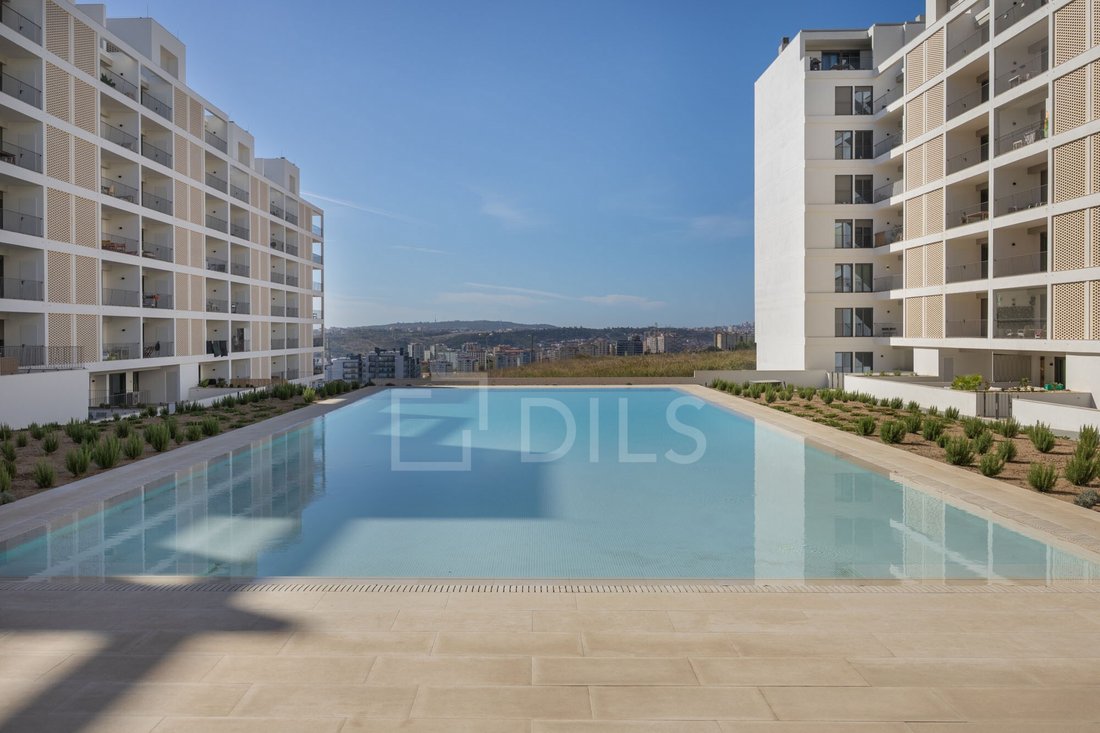 Appartement à Santo António dos Cavaleiros, Lisbonne, Portugal 2 - 17358061
