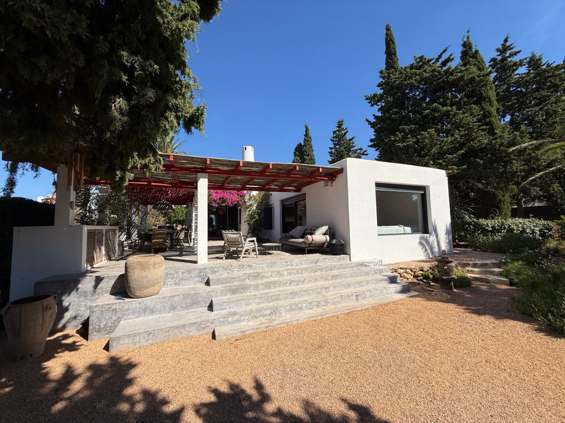 House in Es Cubells, Sant Josep de sa Talaia, Balearic Islands 2 - 19049179