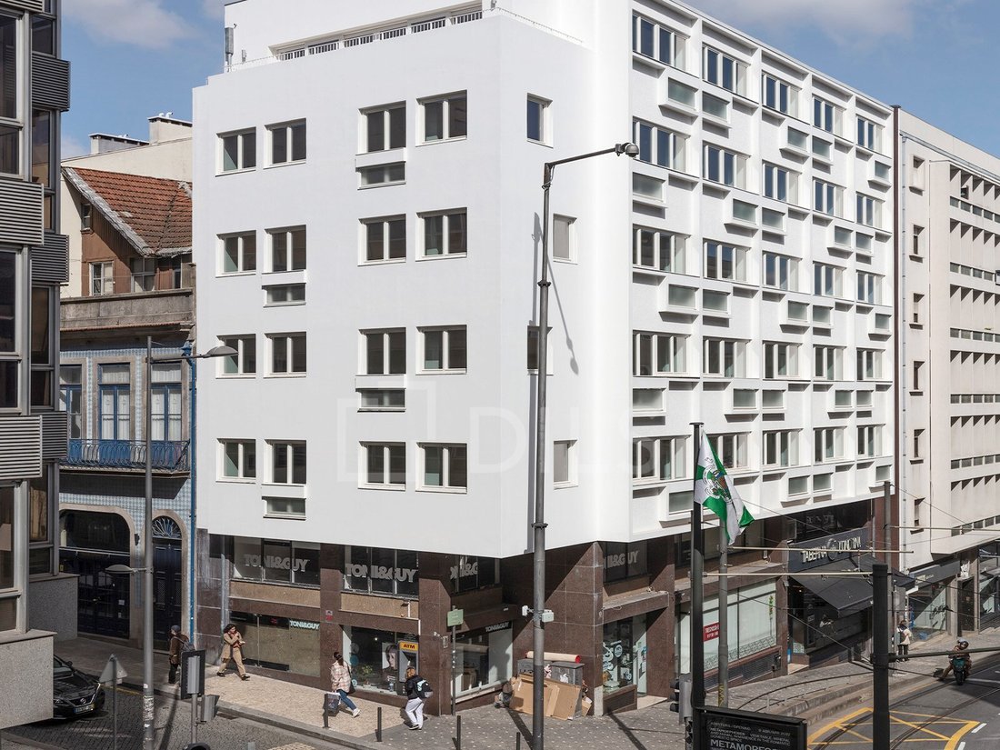 Apartment in Cedofeita, Santo Ildefonso, Se, Miragaia, Sao Nicolau e Vitoria, Porto District, Portugal 1 - 19049384