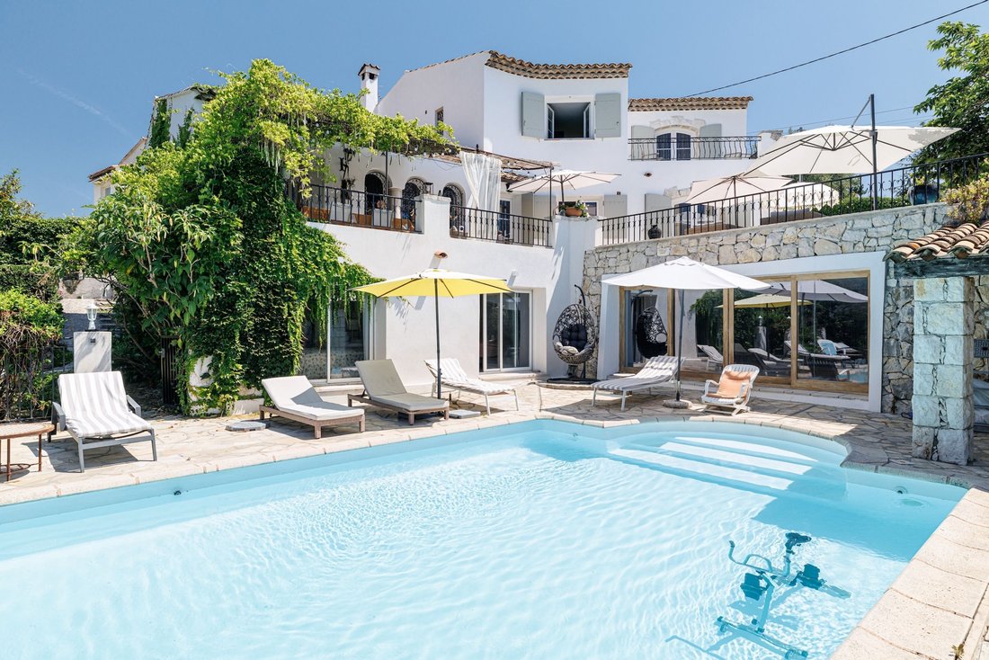 Villa in Sud, La Gaude, France 1 - 19050392