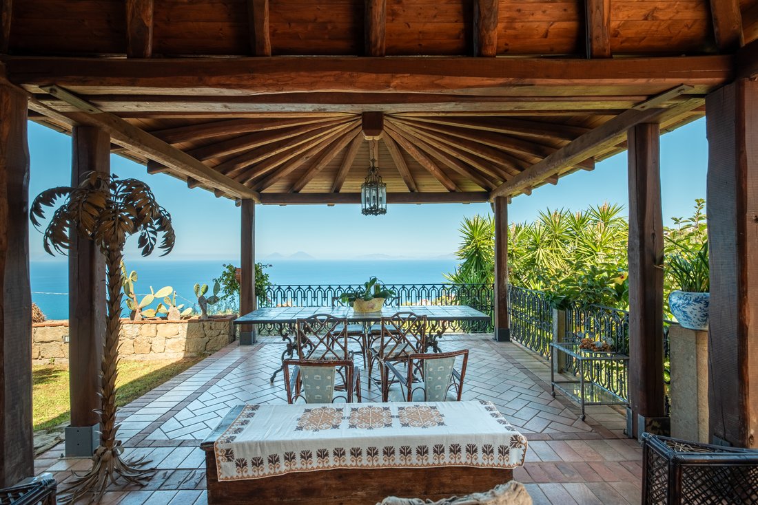 Villa in Capo d'Orlando, Sicily, Italy 1 - 19049598
