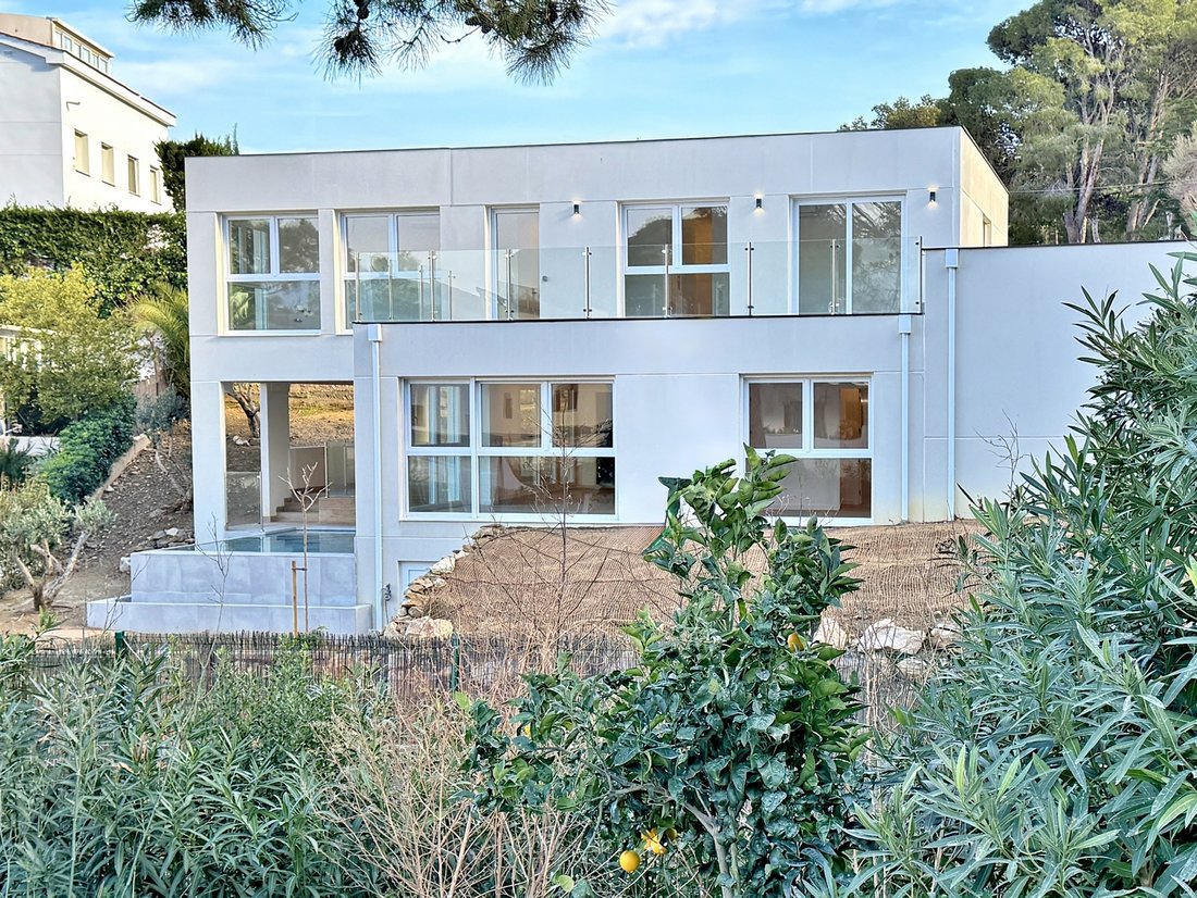 Villa en Llanca, Cataluña, España 2 - 16544730