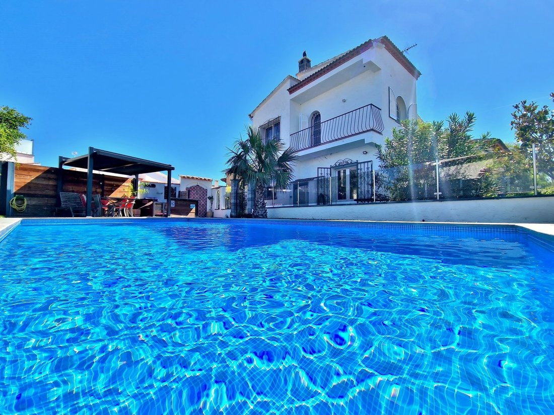 Villa a Roses, Catalogna, Spagna 2 - 16544711