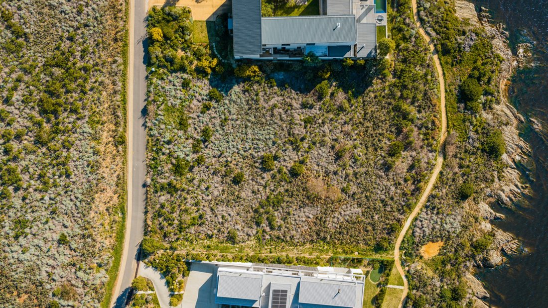 Land in Overstrand Local Municipality, Western Cape, South Africa 4 - 19049871