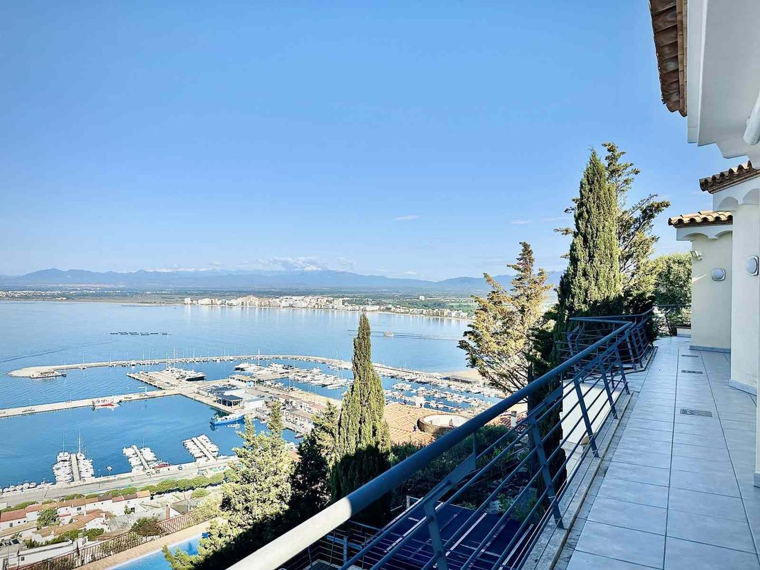 Villa à Roses, Catalogne, Espagne 3 - 16575958