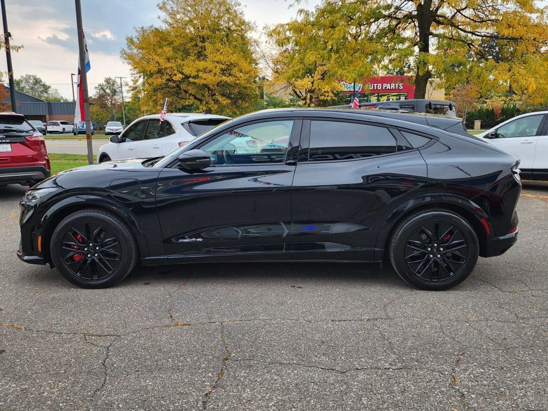 Suv in Flat Rock, MI, United States 4 - 19049934