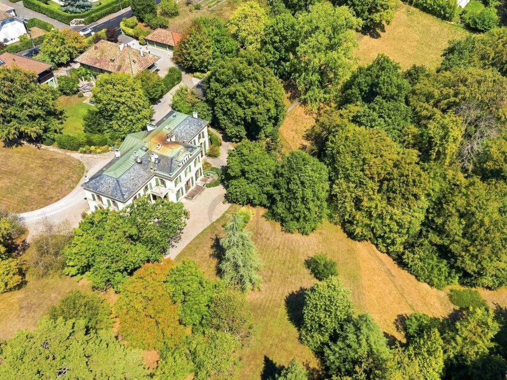 Villa in Chêne-Bougeries, Canton of Geneva, Switzerland 2 - 19049538