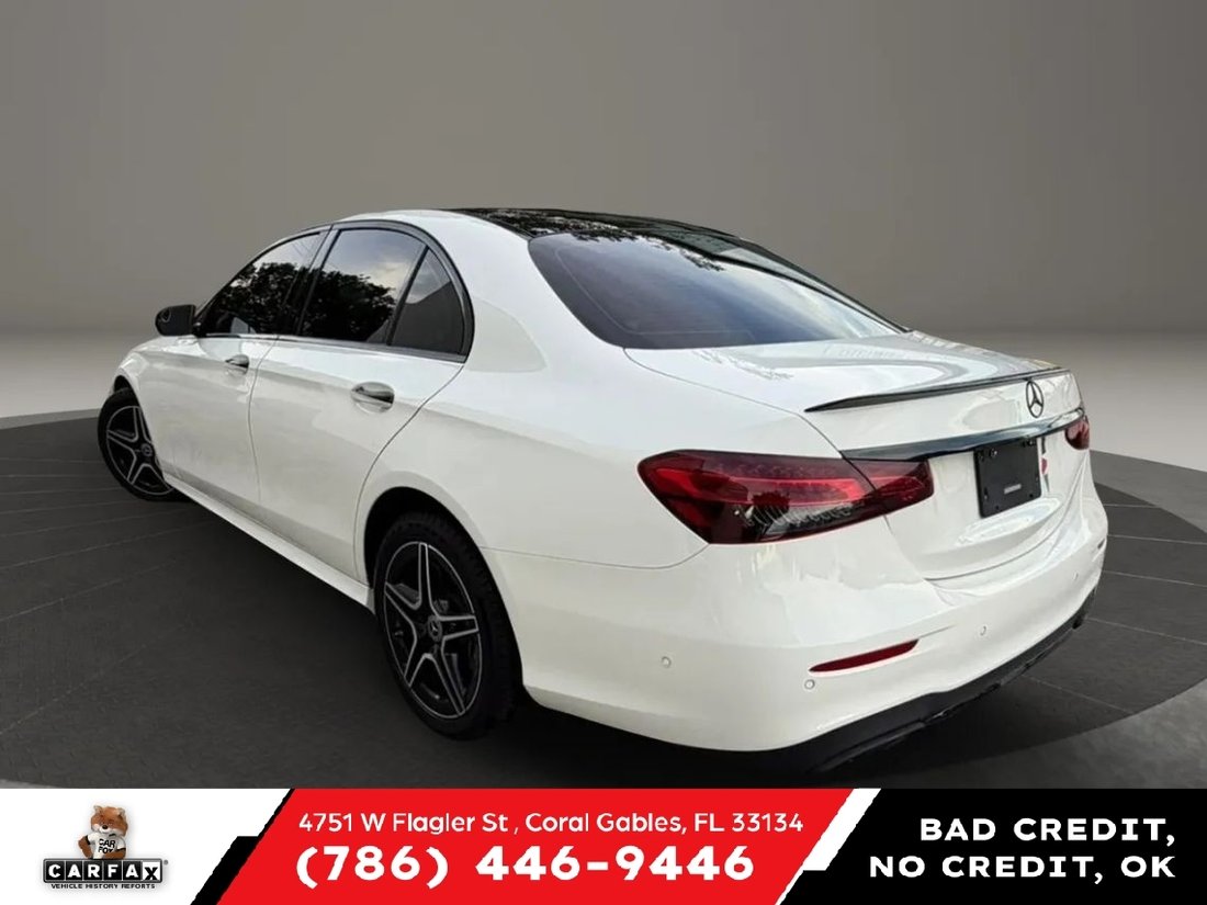 Sedan in Coral Gables, FL, United States 4 - 19050047
