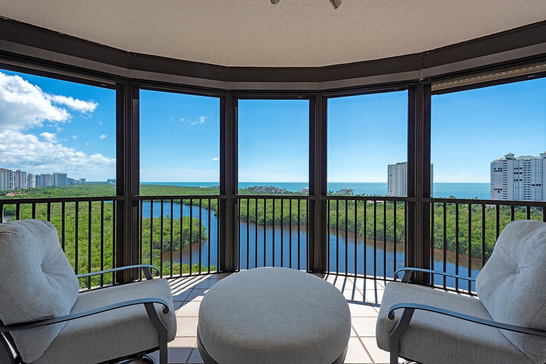 Condo in Naples, Florida, United States 2 - 19049559