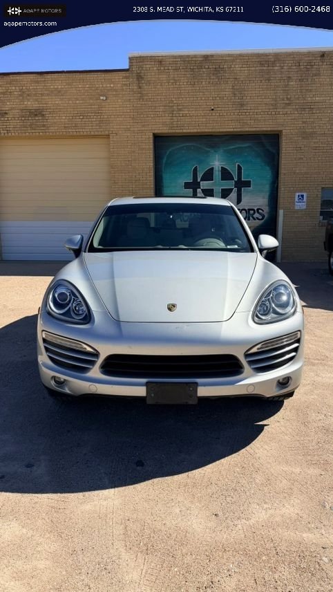 Suv in Wichita, KS, United States 3 - 19050097