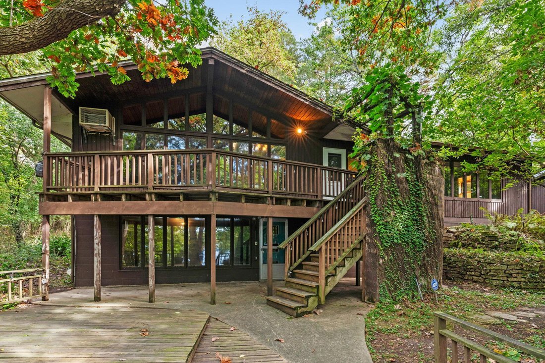 House in Lake Elmo, Minnesota, United States 1 - 19050227