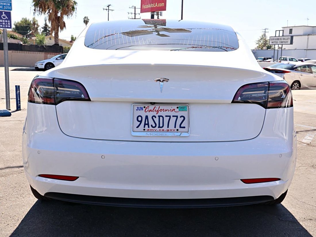 Sedan in El Monte, CA, United States 3 - 19049923