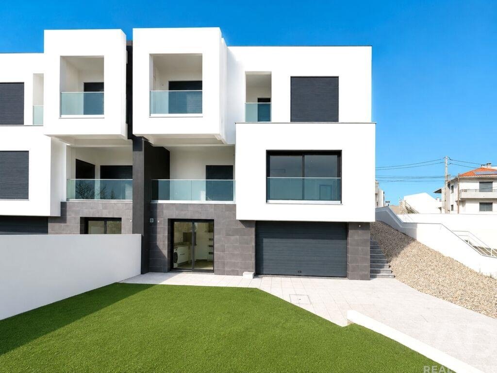 Townhouse in Corroios, Setubal, Portugal 3 - 19049719