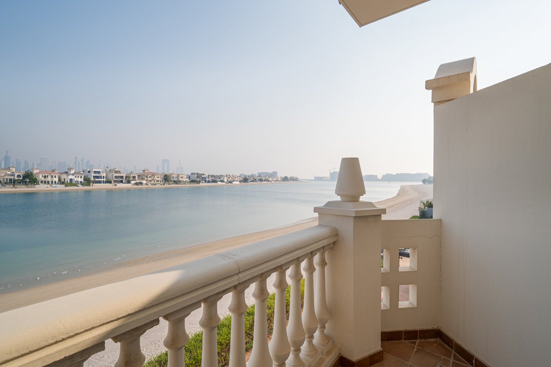 Villa in Palm Jumeirah, Dubai, United Arab Emirates 4 - 19049525