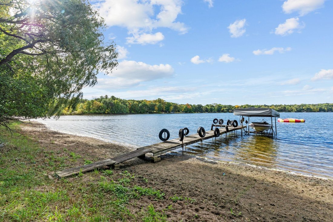House in Lake Elmo, Minnesota, United States 4 - 19050227