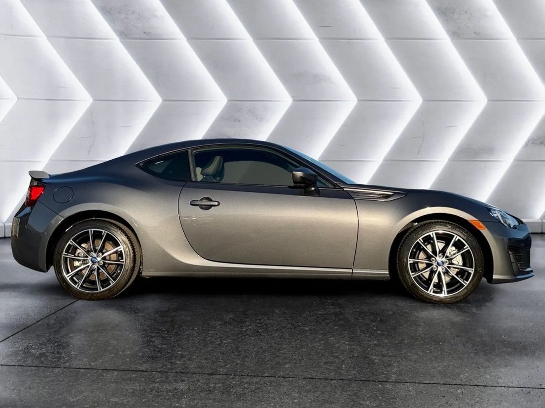 Coupe in Sacramento, CA, United States 4 - 19049929