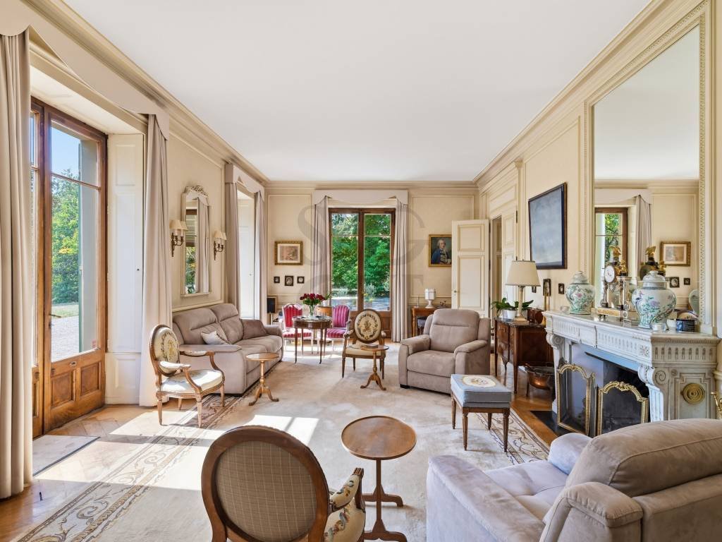 Villa in Chêne-Bougeries, Canton of Geneva, Switzerland 4 - 19049538