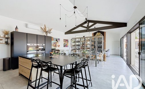 Casa en Saint-Caprais-de-Bordeaux, Nueva Aquitania, Francia 1
