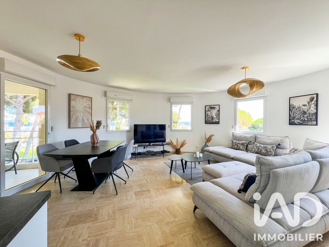 Apartment in Hyeres, Provence-Alpes-Côte d'Azur, France 5 - 19050497
