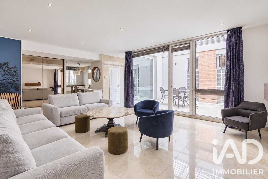 Apartment in Saint Lambert, Paris 15e Arrondissement, Paris 1 - 19050463