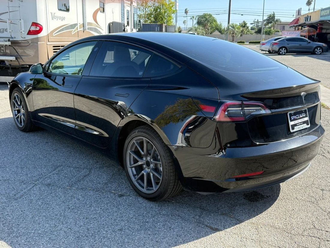 Sedan in Azusa, CA, United States 5 - 19049842