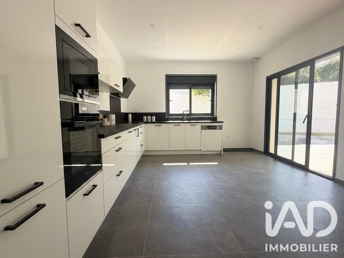 House in Les Blaches-Les Champs, Montelimar, France 5 - 19050514