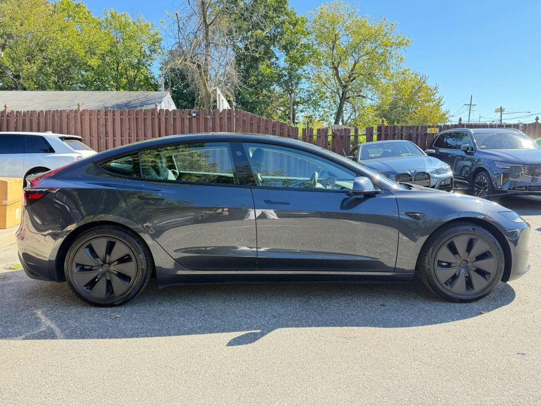 Sedan in East Brunswick, NJ, United States 5 - 19049781