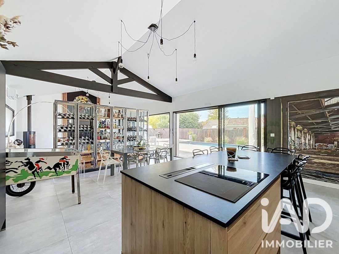 House in Saint-Caprais-de-Bordeaux, Nouvelle-Aquitaine, France 4 - 19050432