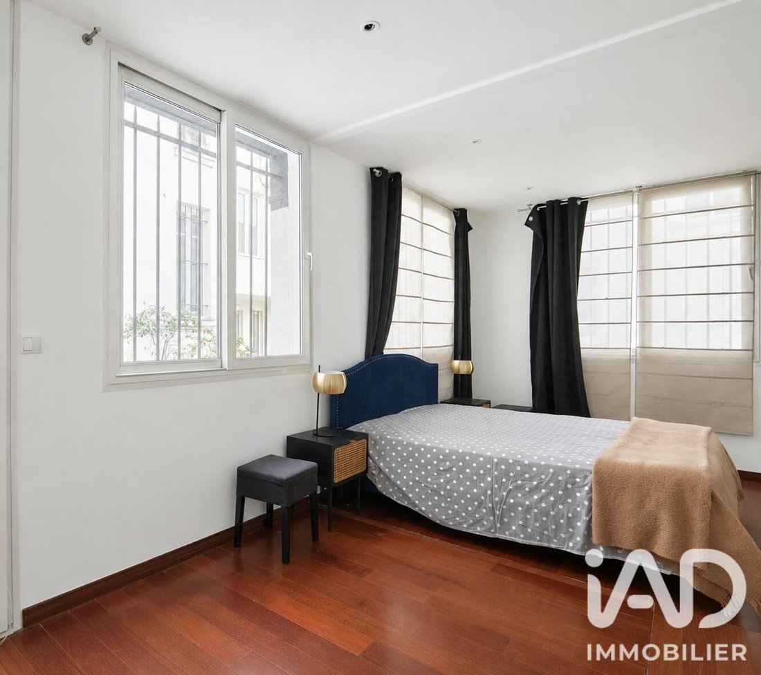 Apartment in Saint Lambert, Paris 15e Arrondissement, Paris 1 - 19050464