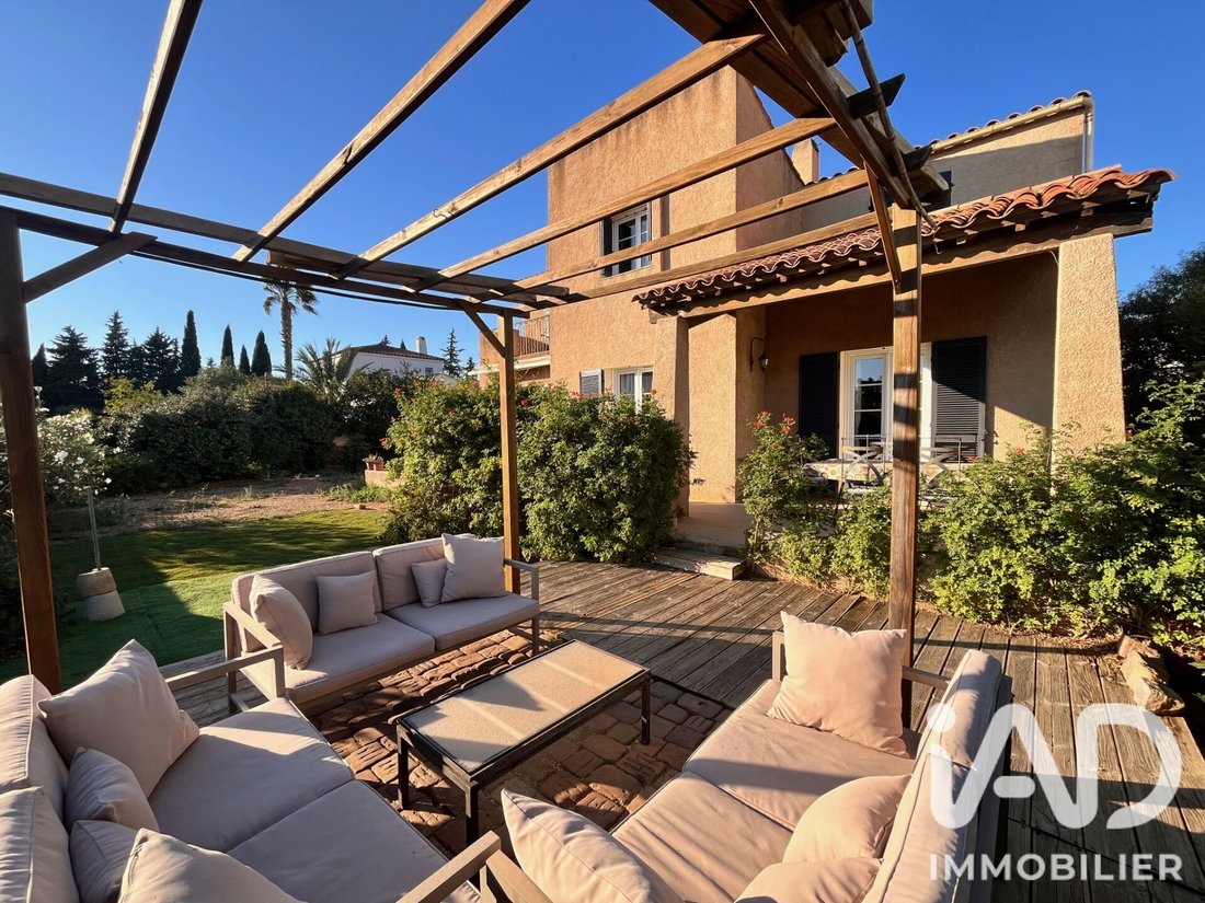 Casa en Costa Azul, Provenza-Alpes-Costa Azul, Francia 2 - 19050454
