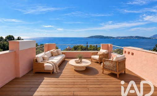 Apartamento en Aguillon, Tolón, Francia 1