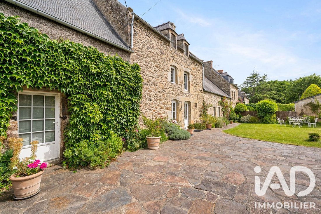 Casa a Saint-Lunaire, Bretagna, Francia 1 - 19050459