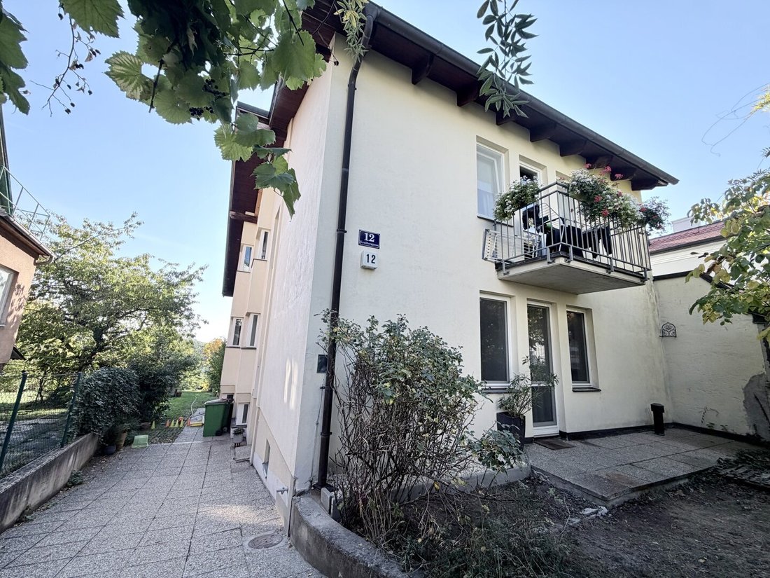 Vienna, Wien, Austria 3 - 19007958