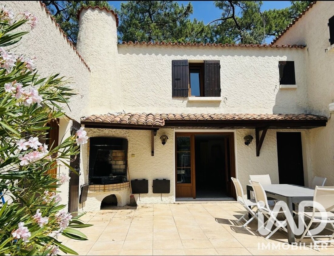 House in Saint-Georges-de-Didonne, Nouvelle-Aquitaine, France 1 - 19050501