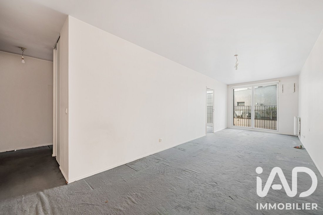 Apartment in Nationale-Deux Moulins, Paris 13e Arrondissement, Paris 1 - 19050478
