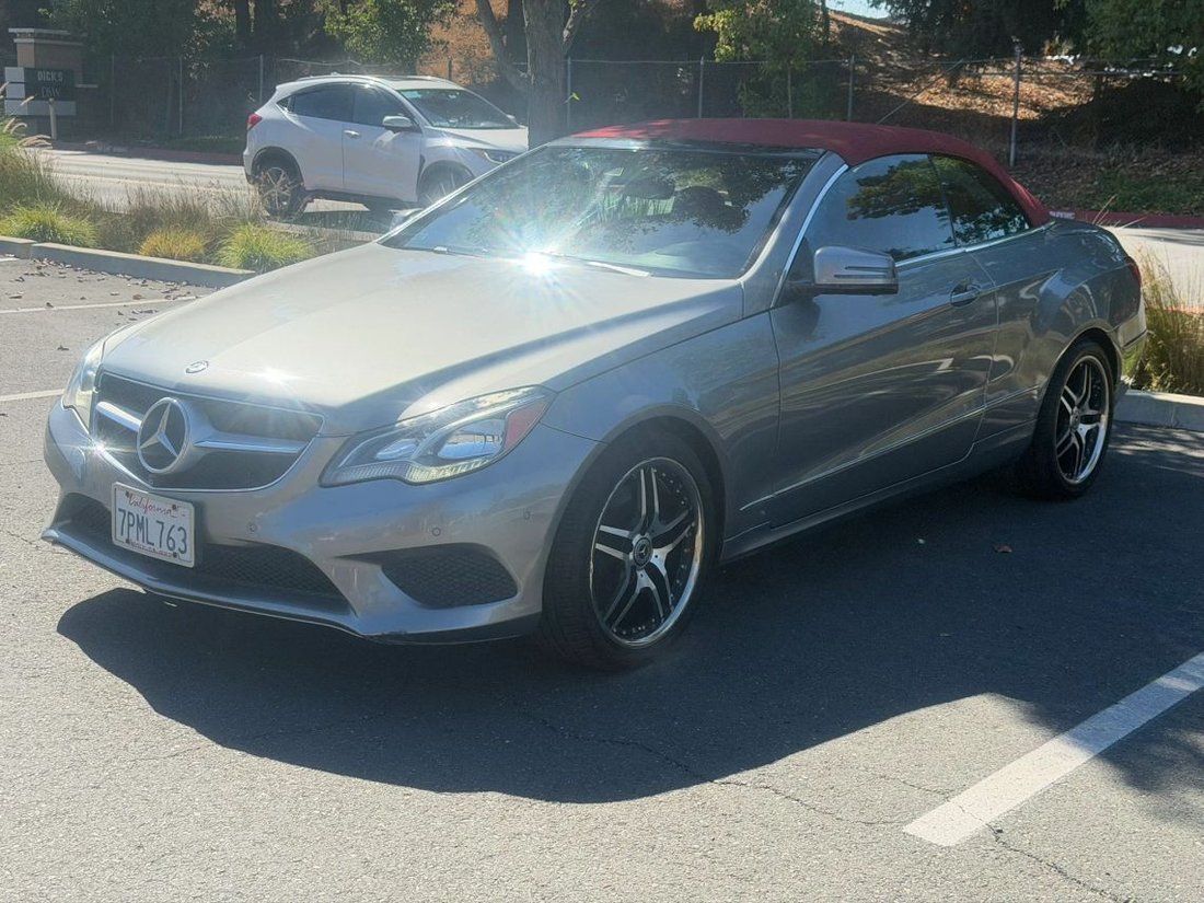 Cabriolet in Walnut Creek, CA, United States 2 - 19049990