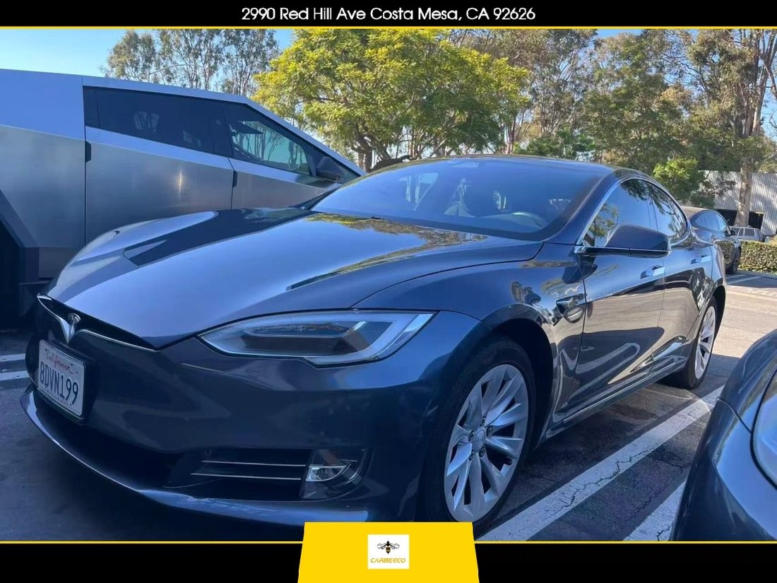 Sedan in Costa Mesa, CA, United States 1 - 19049820