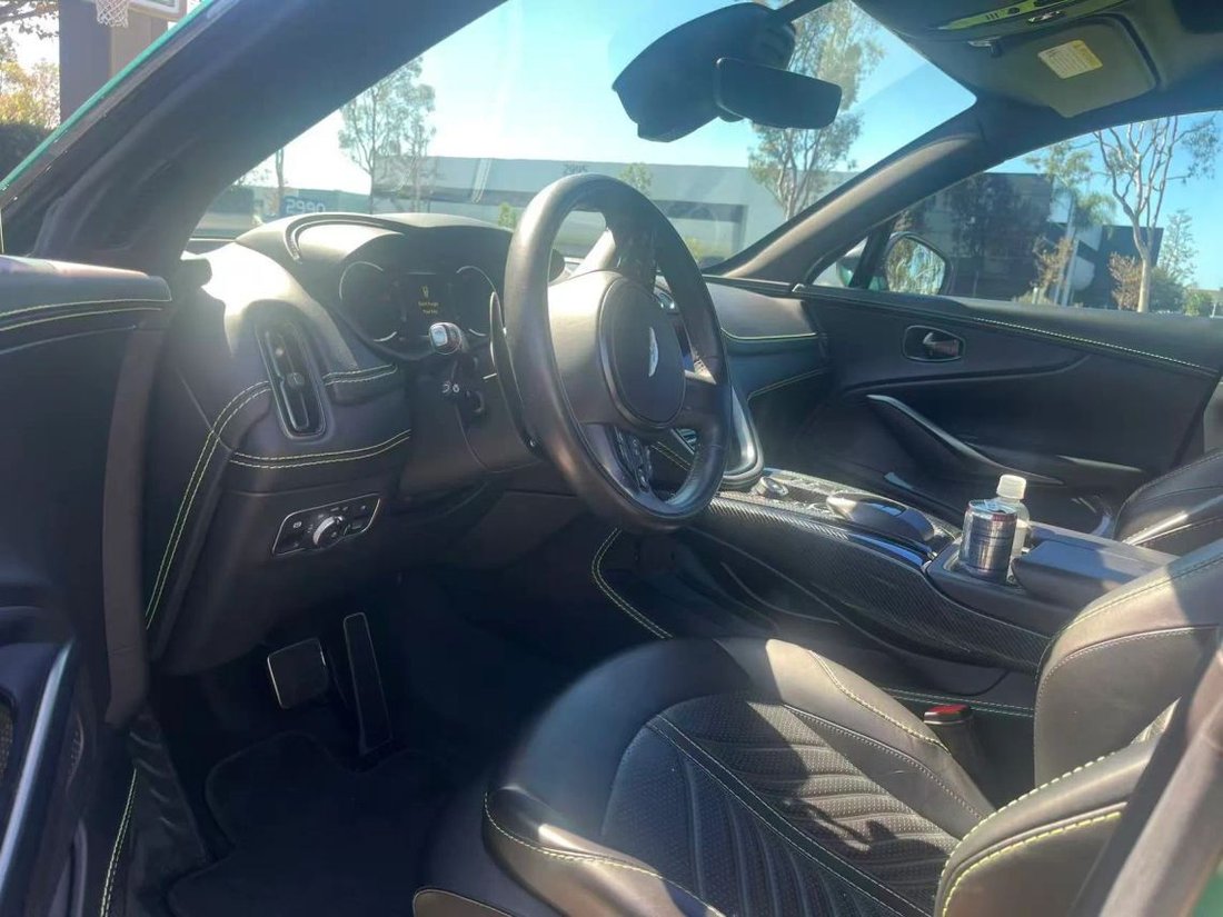 Suv in Costa Mesa, CA, United States 4 - 19049850