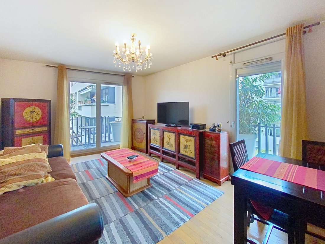 Apartment in Pereire-Malesherbes, Paris 17e Arrondissement, Paris 3 - 19050366