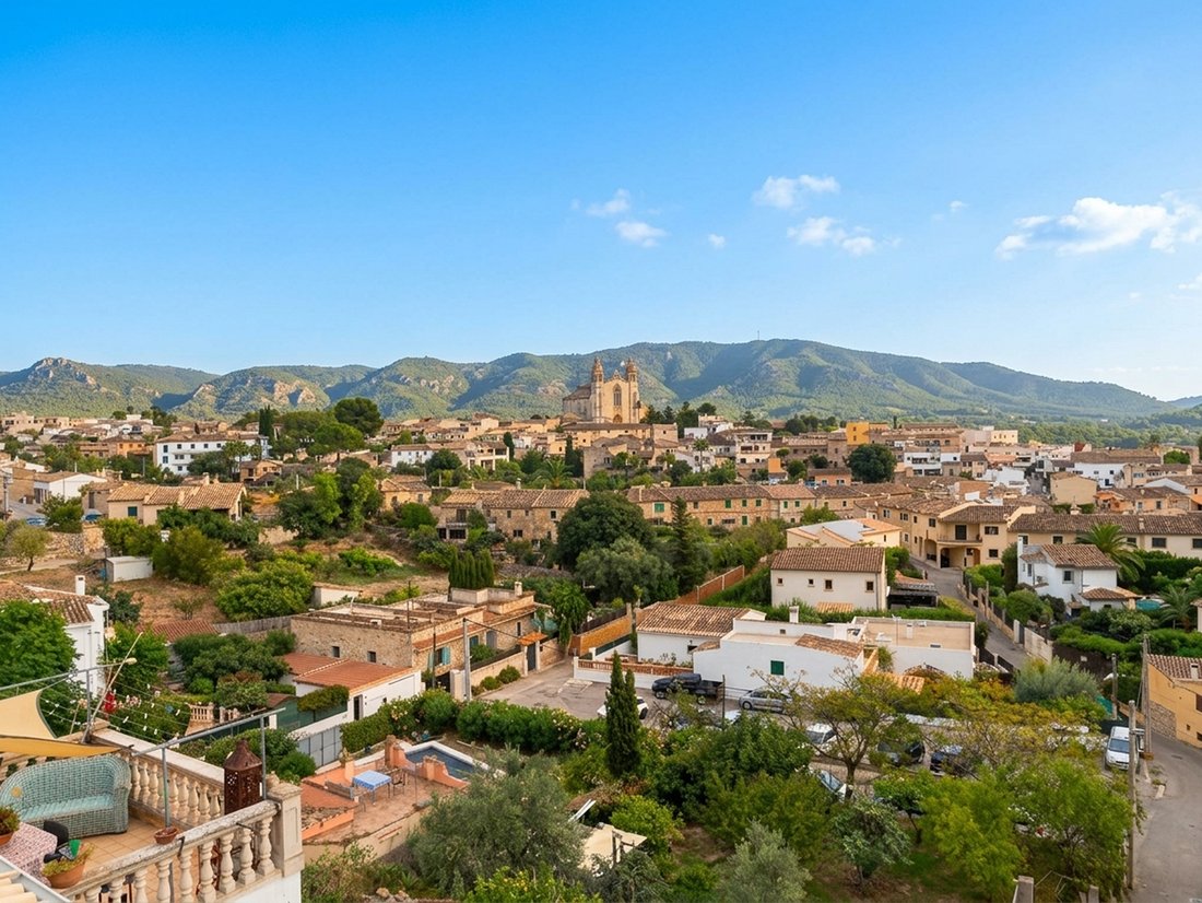 Land in Calvia, Balearic Islands, Spain 2 - 19049561