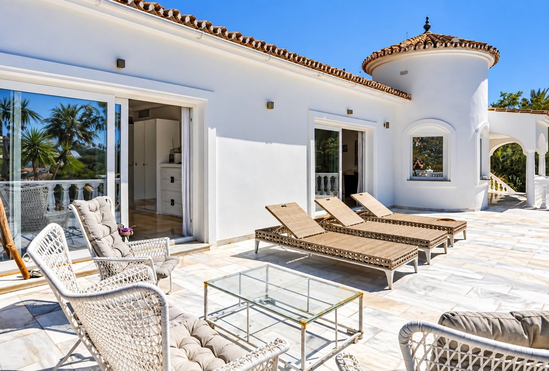 Villa en Elviria-Cabopino, Marbella, España 4 - 19050524
