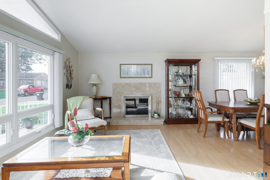 House in Old Saybrook, Connecticut, United States 5 - 19050530