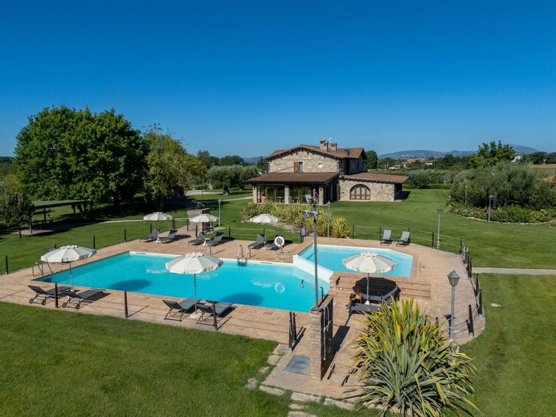 Tenuta a Assisi, Umbria, Italia 2 - 19050528